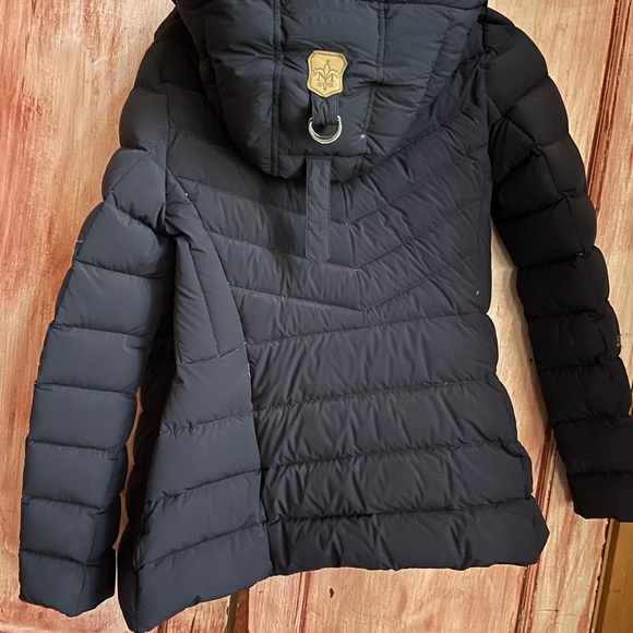 Beautiful Mackage down hooded jacket - Picture 2 of 11